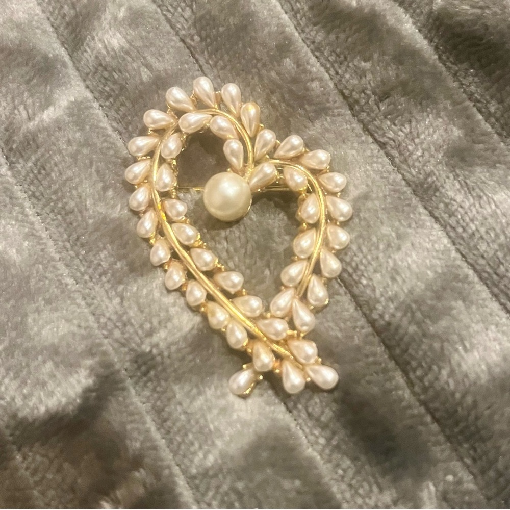 Vintage Brooch
